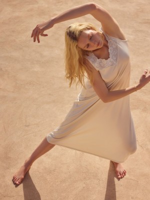 Vêtement De Nuit Calida Circular Romance Sleepshirt, Length 120 Cm, Cradle To Cradle Certified® Femme Blanche | QS7458293